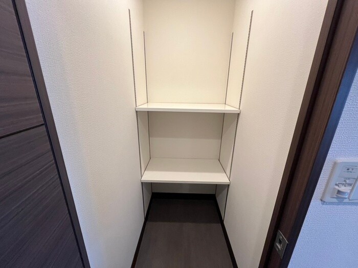 物件内観写真18　(収納)