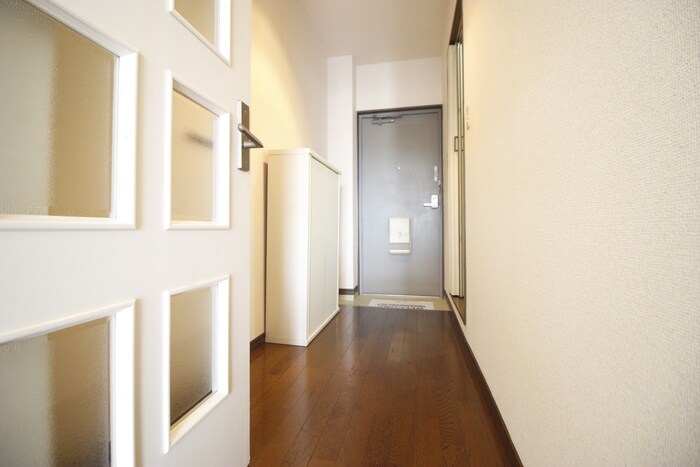 物件内観写真19　(廊下)