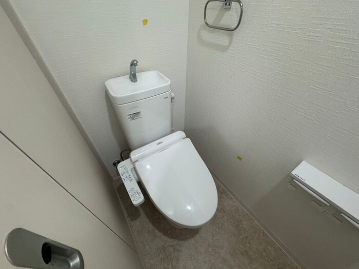 物件内観写真11　(トイレ)