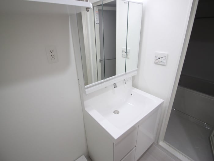 物件内観写真12　(洗面)