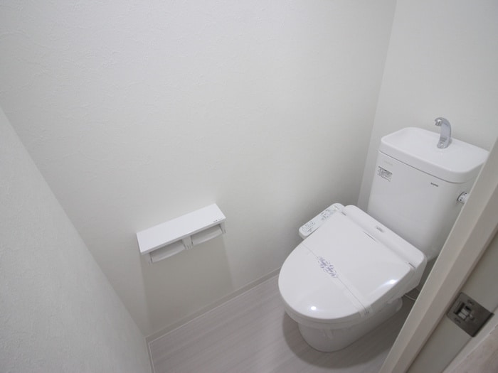 物件内観写真15　(トイレ)