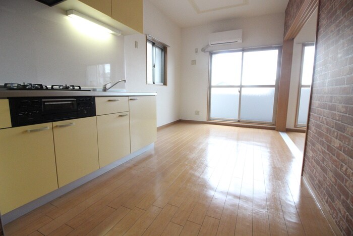 物件内観写真7　(居室)