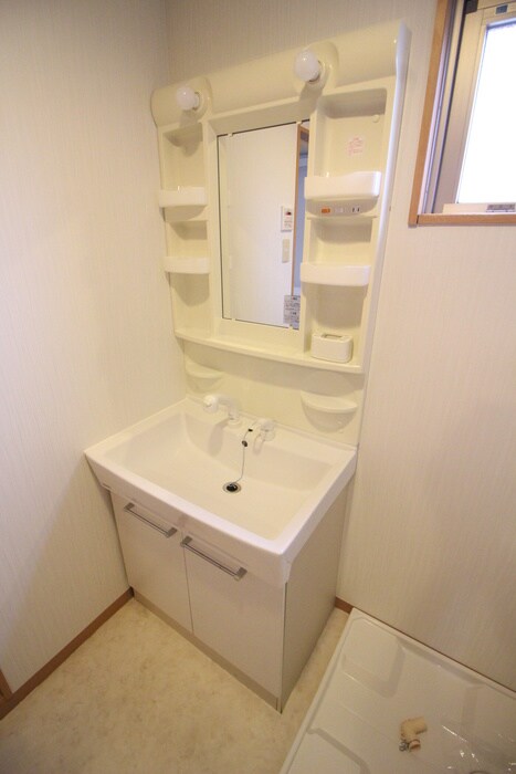 物件内観写真15　(洗面)