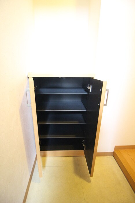 物件内観写真19　(靴箱)