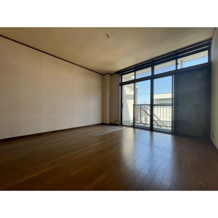 物件内観写真5　(居室)