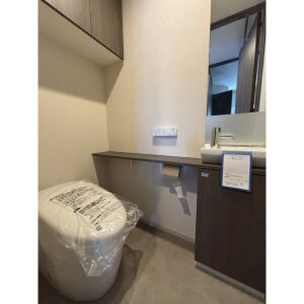 物件内観写真15　(トイレ)