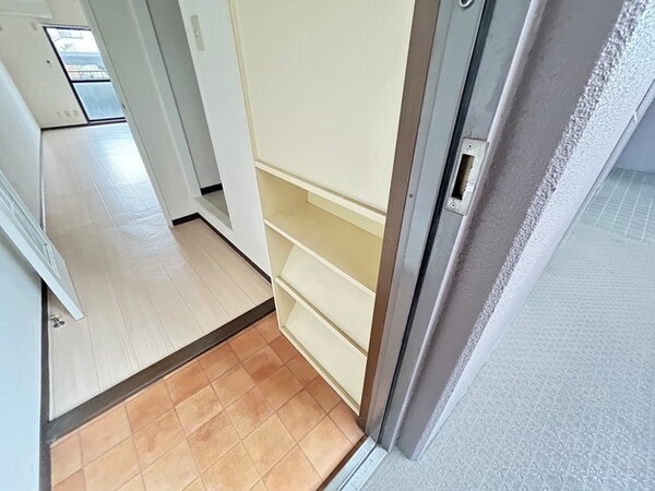 靴箱