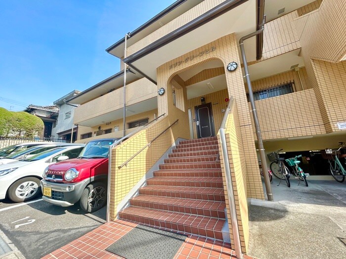 物件外観写真2　(外観写真)