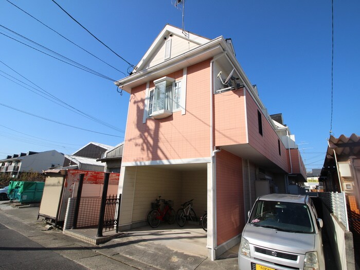 物件外観写真1　(外観写真)