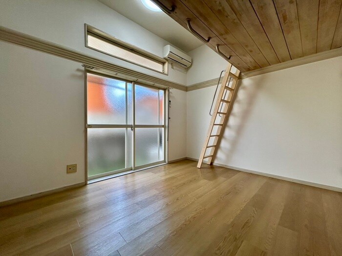 物件内観写真7　(居室)