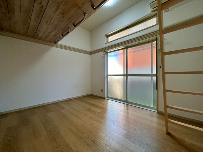 物件内観写真21　(居室)