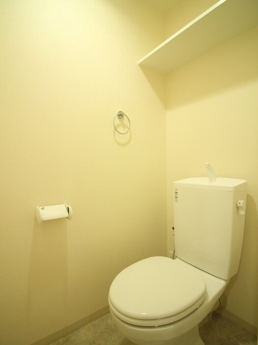 物件内観写真15　(トイレ)