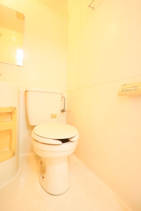 物件内観写真13　(トイレ)