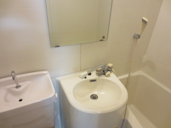 物件内観写真14　(洗面)