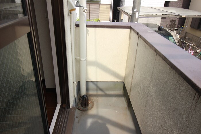 物件内観写真14　(洗濯機置場)