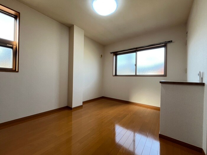 物件内観写真21　(居室)