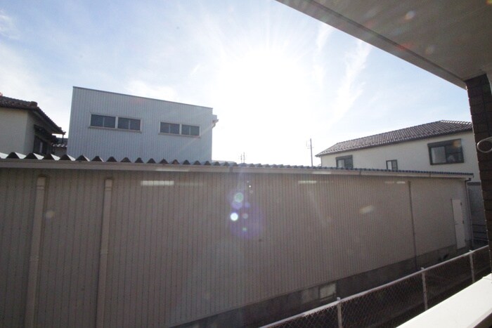 物件内観写真16　(室内からの展望)