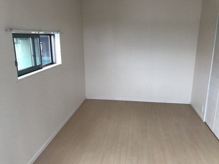 物件内観写真11　(居室)