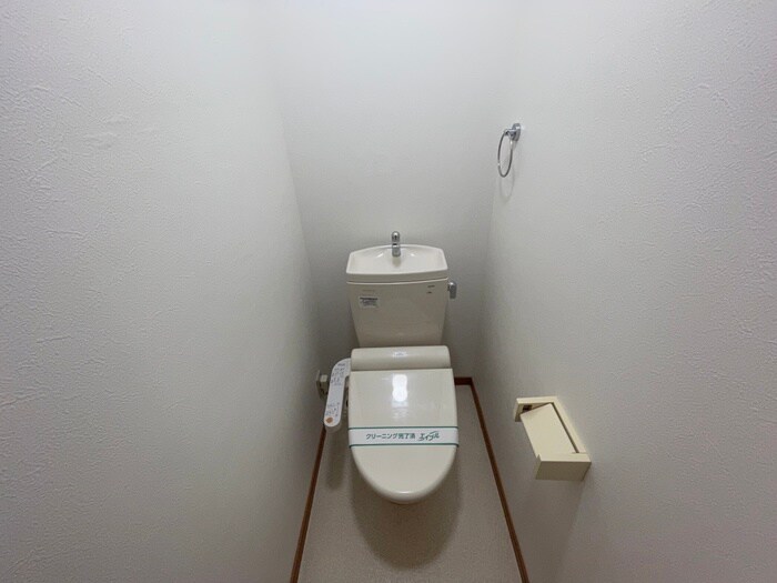 物件内観写真10　(トイレ)