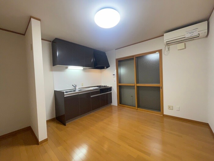 物件内観写真19　(居室)