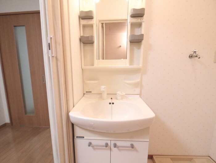 物件内観写真13　(洗面)