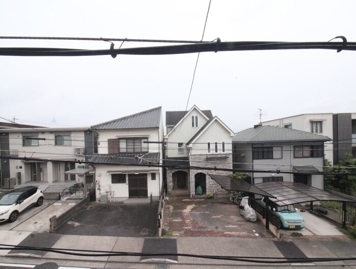 物件内観写真17　(室内からの展望)