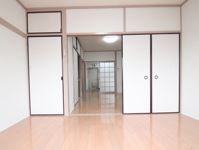 物件内観写真21　(居室)