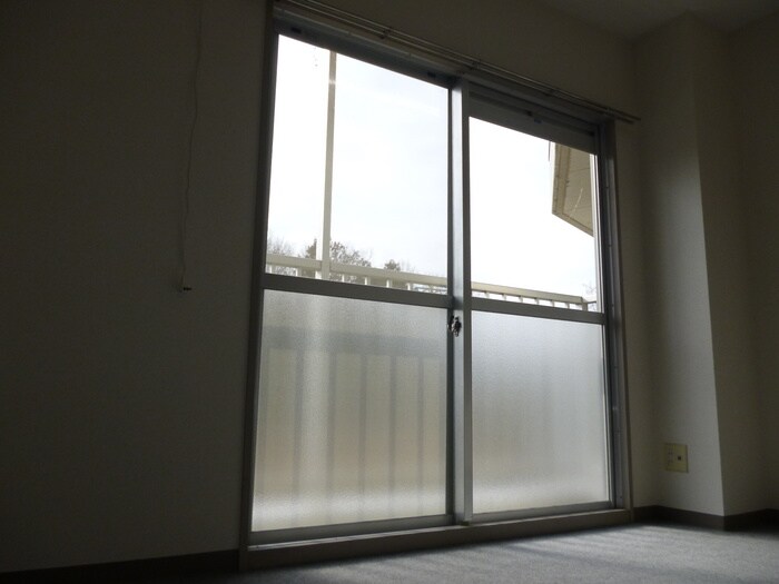 物件内観写真5　(居室)