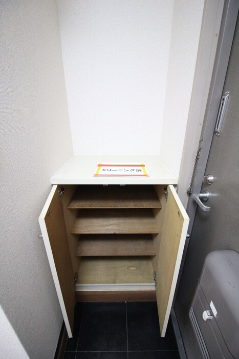 物件内観写真6　(靴箱)