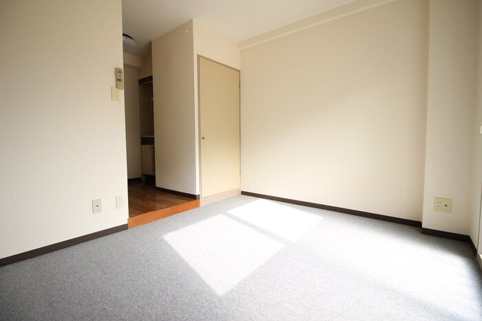 物件内観写真16　(居室)