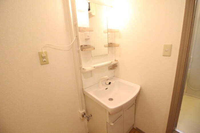 物件内観写真7　(洗面)