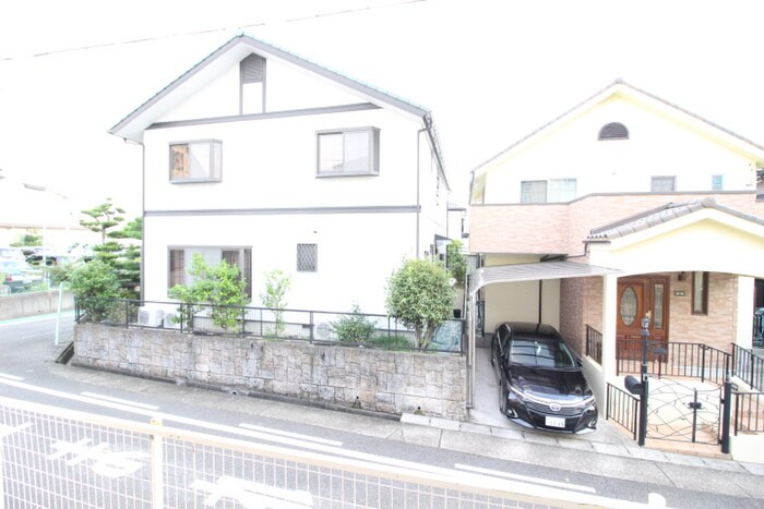 物件内観写真15　(室内からの展望)