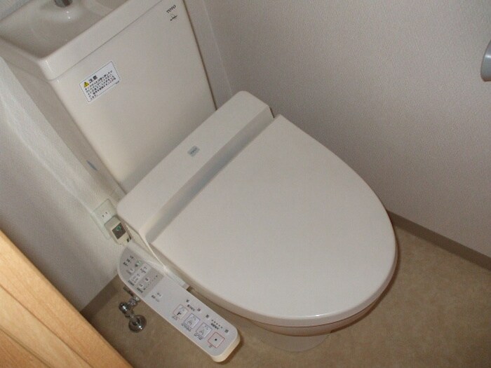 物件内観写真11　(トイレ)