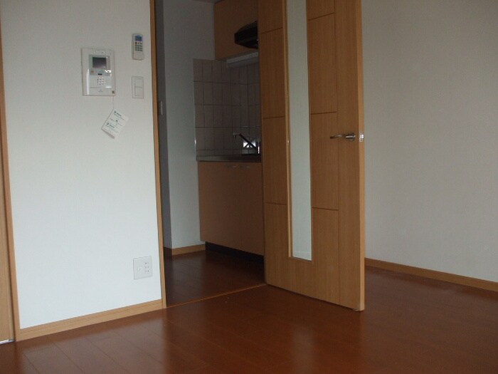 物件内観写真13　(居室)