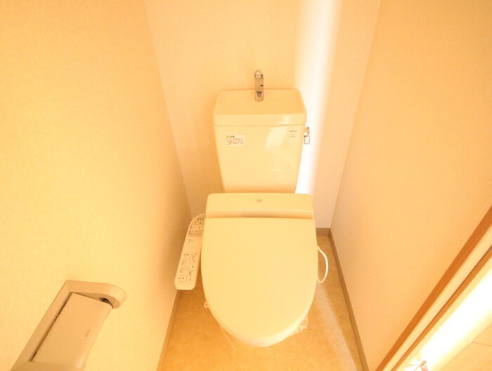 物件内観写真14　(トイレ)