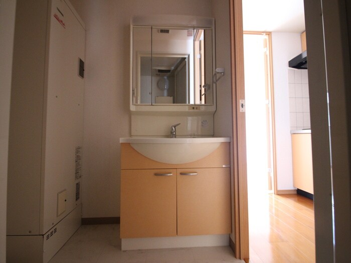 物件内観写真15　(洗面)