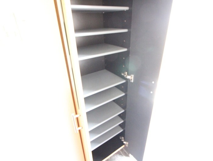 物件内観写真17　(靴箱)