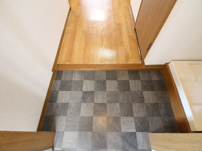 物件内観写真15　(玄関)