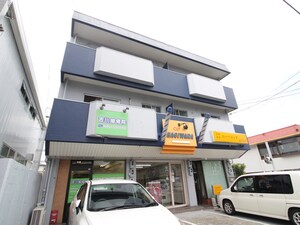 山花ビル外観写真