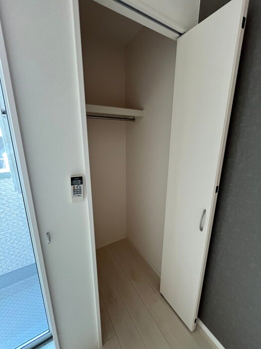物件内観写真12　(収納)
