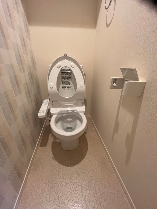 物件内観写真17　(トイレ)