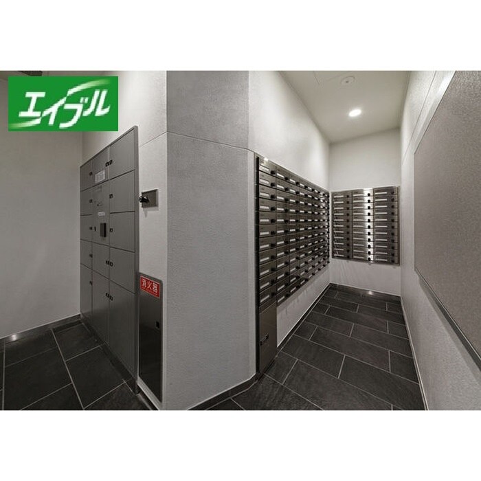 物件外観写真5　(建物設備)