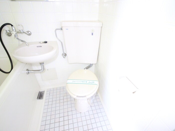 物件内観写真11　(トイレ)