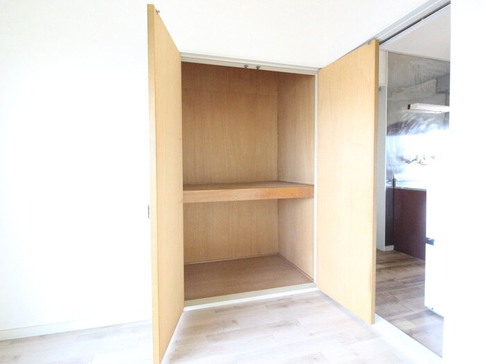 物件内観写真17　(収納)