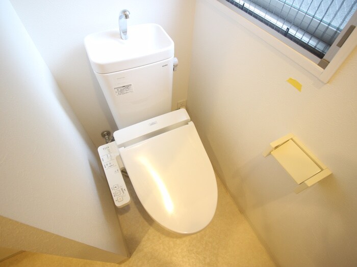 物件内観写真12　(トイレ)