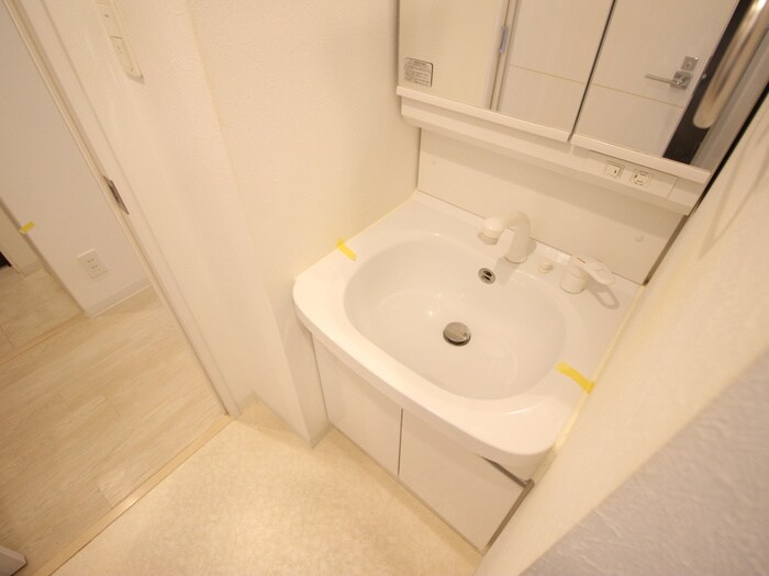 物件内観写真13　(洗面)