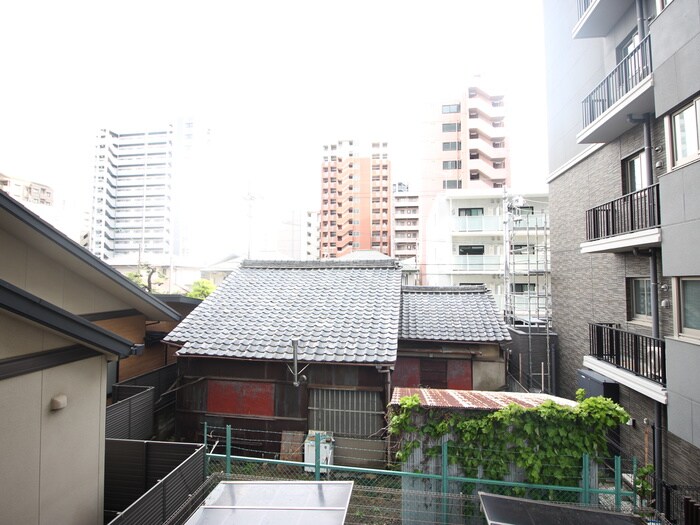 物件内観写真16　(室内からの展望)