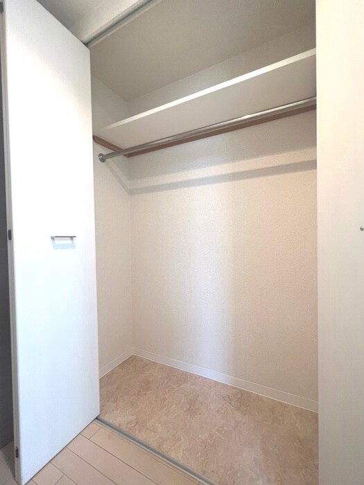 物件内観写真9　(収納)