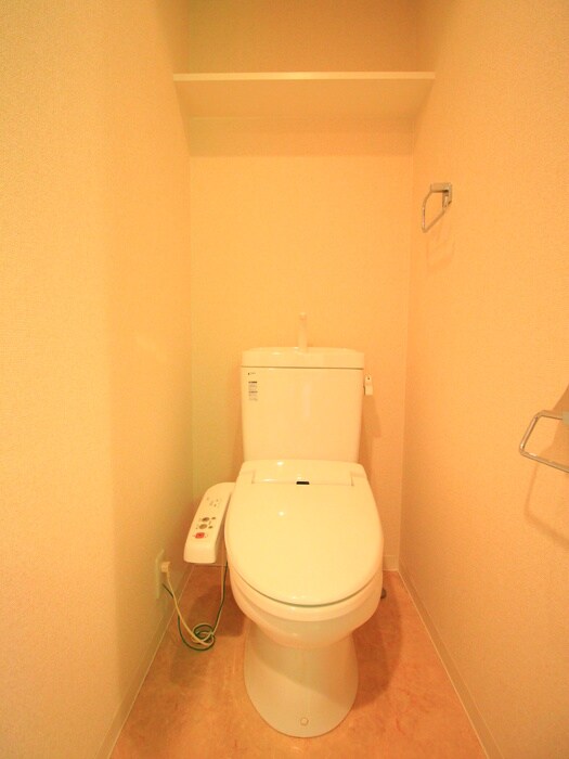 物件内観写真12　(トイレ)