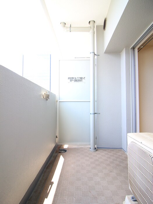 物件内観写真16　(ベランダ・バルコニー)